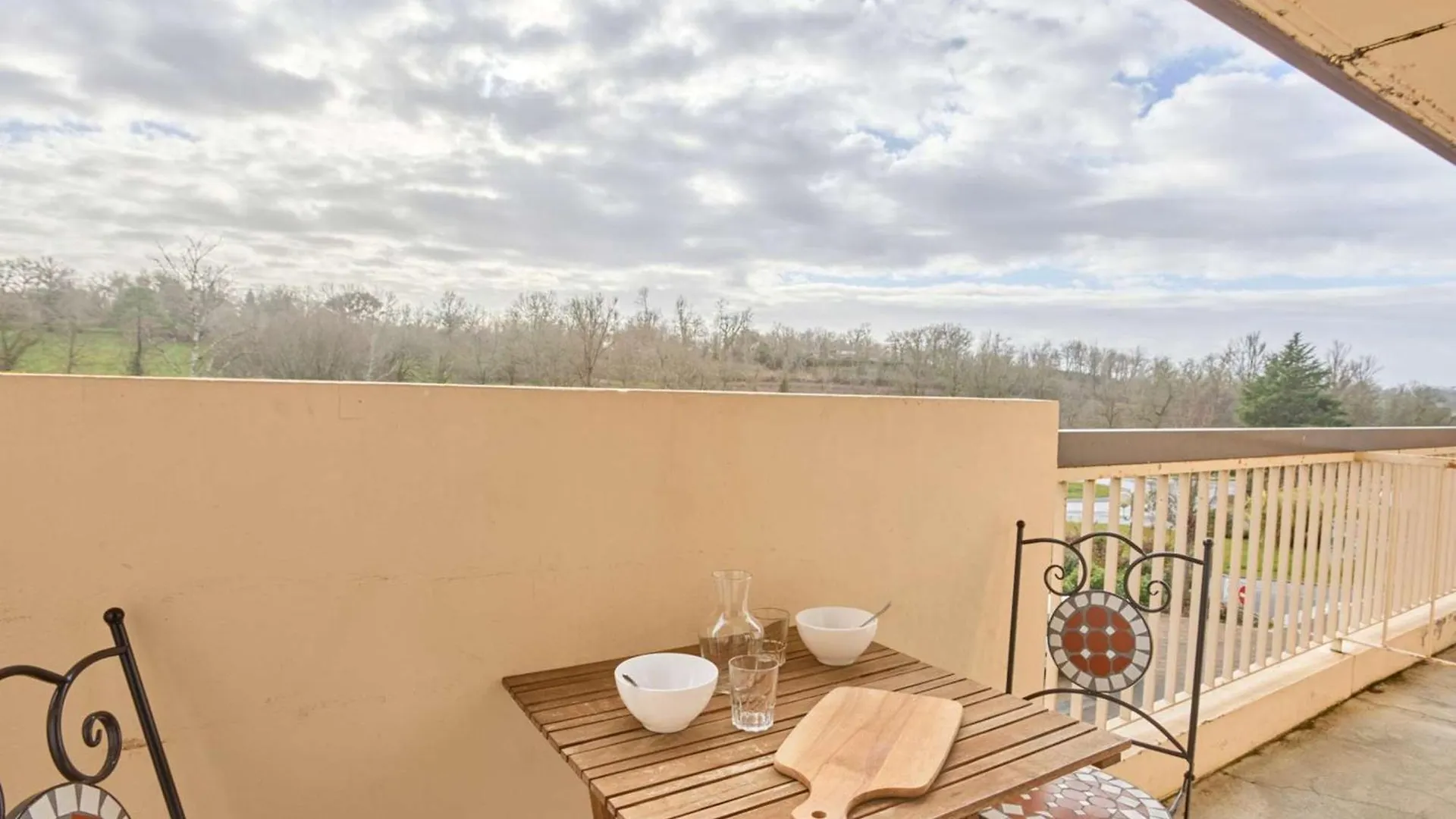 Studio Renove Avec Balcon Sud A Barbotan - Fr-1-841-16 Appartement