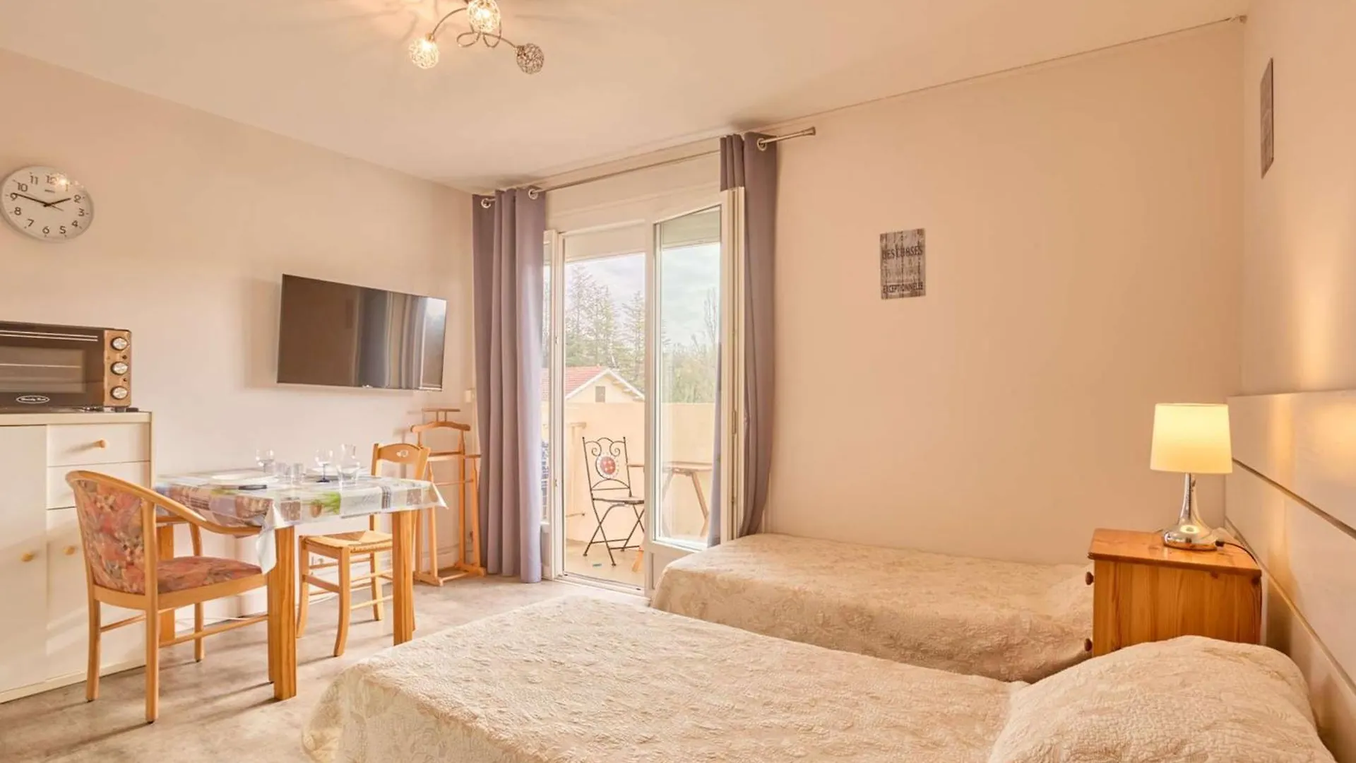 Studio Renove Avec Balcon Sud A Barbotan - Fr-1-841-16